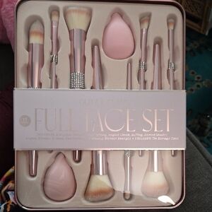 Glitz & Glam Clear Crystal Band Pink Makeup Brush Set